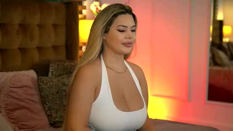 Sophie online show from 10.22.25