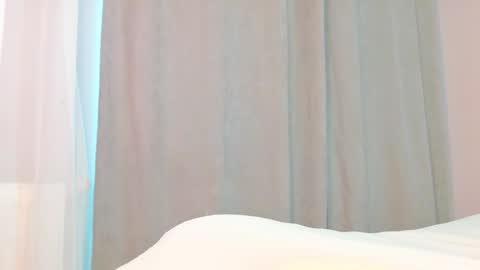 Snapshot of sophiechan69 chatting on 09.29.25 ShopieChan69 online show from 09.29.25