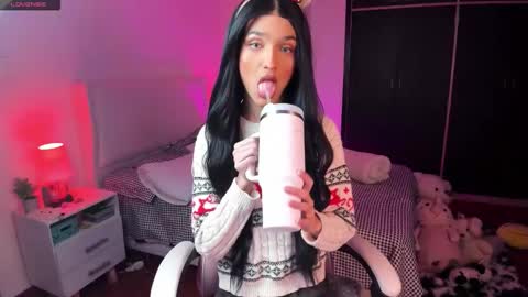    online show from 12.04.25