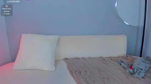 Sophie online show from 06.04.26