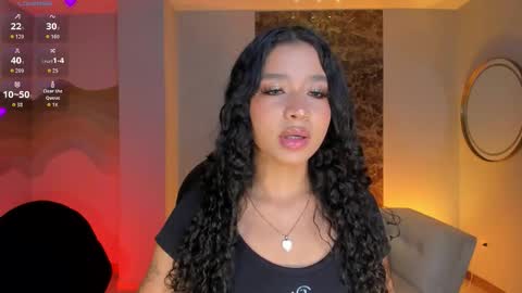 Sophie Houston online show from 11.25.25