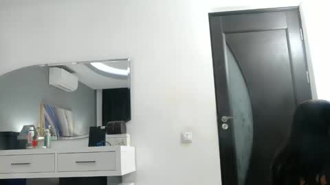 Sophie online show from 12.05.25