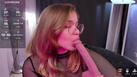 Sophie online show from 09.16.25