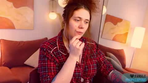 Sophie online show from 02.17.26