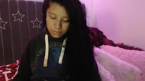 Snapshot of sophiia_dreams chatting on 10.31.25 Sophia this is not my real name online show from 10.31.25