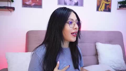 Sophiie online show from 01.08.26