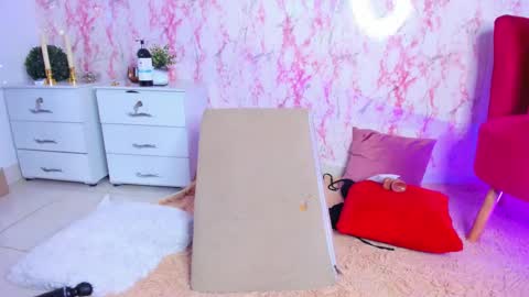 Sophie Wilson online show from 02.25.25