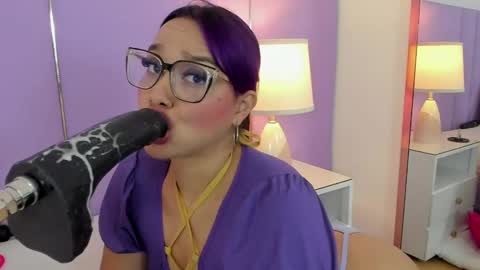 Sophy online show from 10.06.25