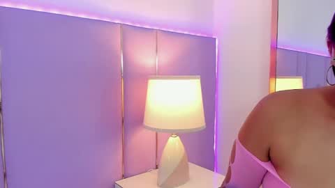 Sophy online show from 10.07.25