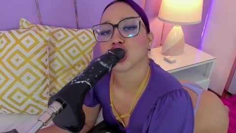 Sophy online show from 03.04.26