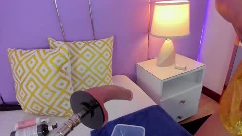 Sophy online show from 03.24.26