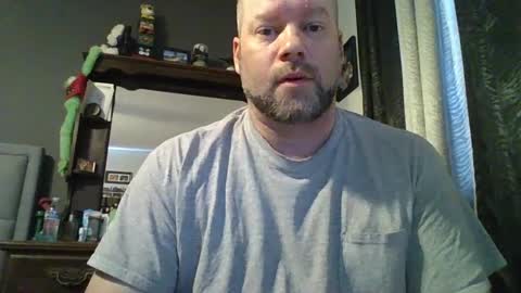 Snapshot of soro00421 chatting on 02.19.25 soro00421 online show from 02.19.25