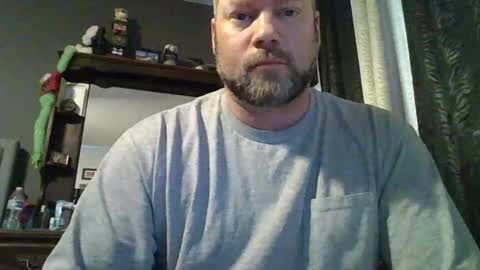 Snapshot of soro00421 chatting on 03.05.25 soro00421 online show from 03.05.25