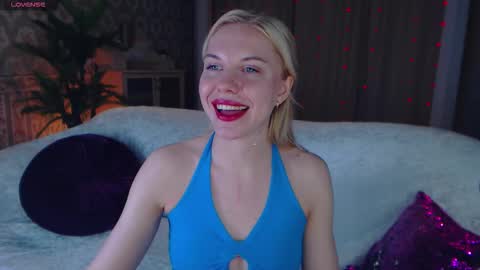 Lisa online show from 11.10.25