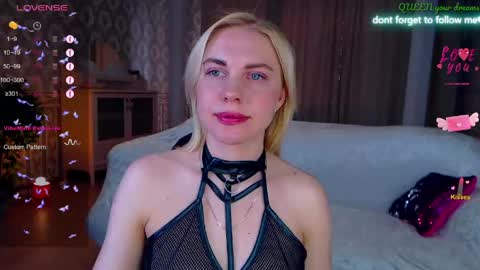 Lisa online show from 04.15.26