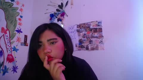 Snapshot of soul_purple chatting on 02.26.25 soul online show from 02.26.25