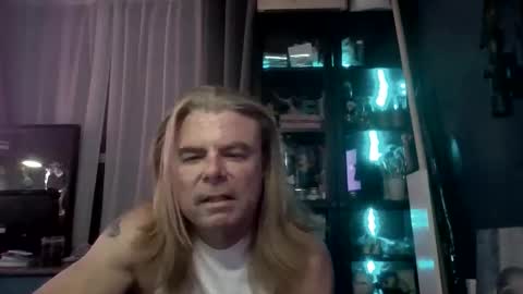 Milaney  Dalaney online show from 04.20.26