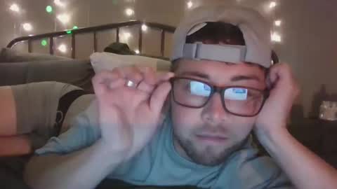 Snapshot of southernpeach95 chatting on 11.22.25 SouthernPeach online show from 11.22.25