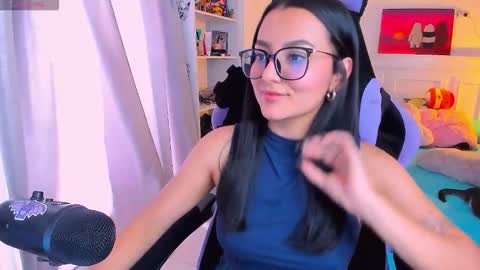 Lili online show from 11.14.25