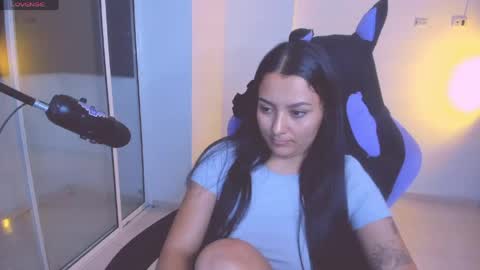 Lili online show from 04.21.26