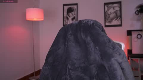 Snapshot of soy_iris chatting on 10.25.25 Irisita online show from 10.25.25