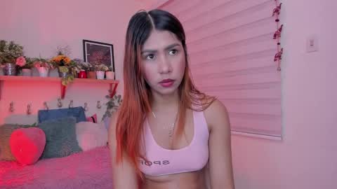 Sarah Valentina online show from 02.10.25