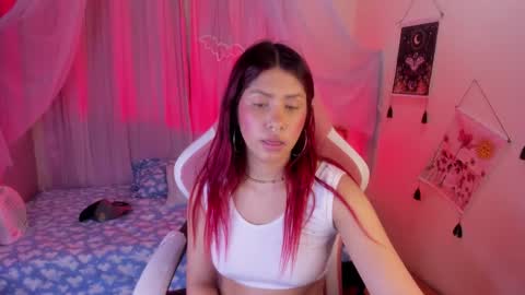 Sarah Valentina online show from 12.17.25