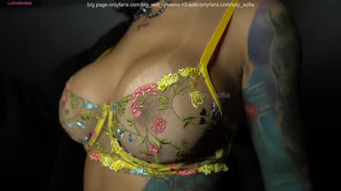 100 explicit here   online show from 01.18.25