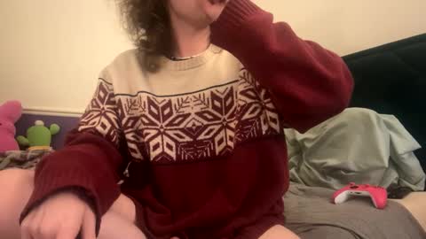 Snapshot of soyboy201 chatting on 10.02.25 Soyboy20 online show from 10.02.25