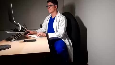 Snapshot of soychristianblanco chatting on 04.16.26 TianBlanco - MD online show from 04.16.26