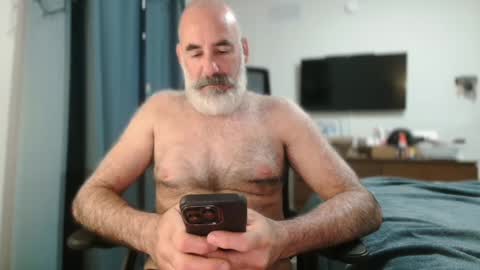 Snapshot of soyelpoti79 chatting on 02.22.25 WhiteWolfFL online show from 02.22.25