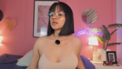 Aleja online show from 10.29.25