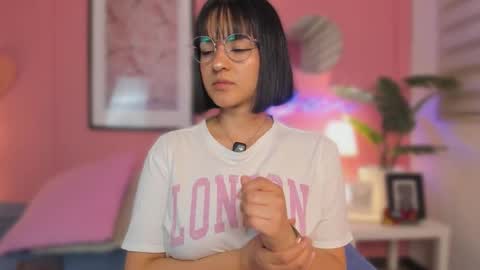 Aleja online show from 12.19.25