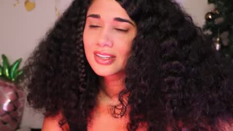 You want to talk to me more personal follow me in My Channel VIP  50 the discount       online show from 12.12.24