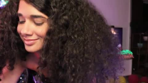 You want to talk to me more personal follow me in My Channel VIP  50 the discount       online show from 12.21.24