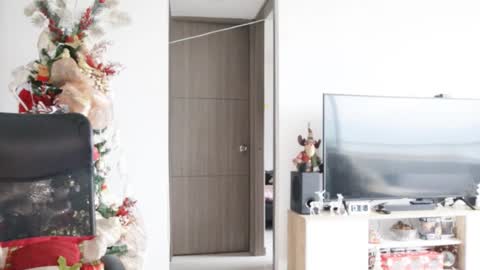 You want to talk to me more personal follow me in My Channel VIP  50 the discount       online show from 12.27.24