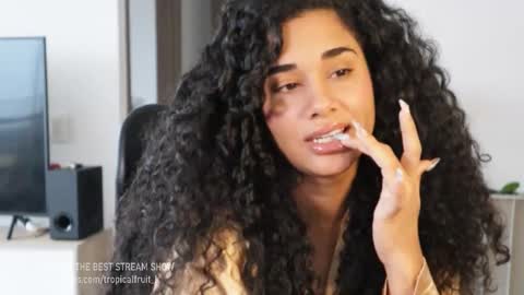 You want to talk to me more personal follow me in My Channel VIP  50 the discount       online show from 09.15.25