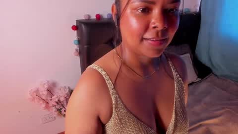 Paula  add me on snap online show from 01.28.25