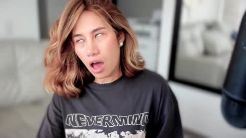 Snapshot of soytulu_ chatting on 01.13.25 brisa s online show from 01.13.25