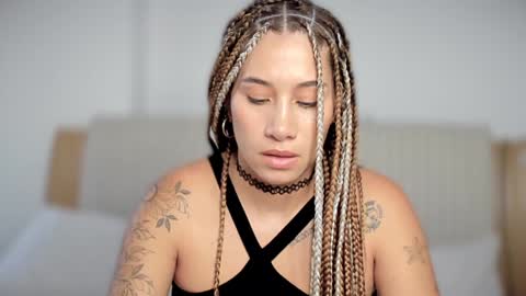 Snapshot of soytulu_ chatting on 01.18.25 brisa s online show from 01.18.25