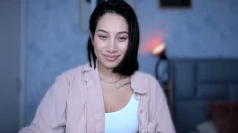 Snapshot of soytulu_ chatting on 10.14.25 brisa s online show from 10.14.25