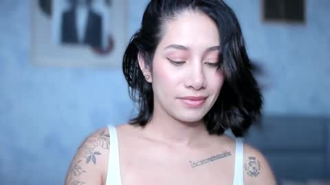 Snapshot of soytulu_ chatting on 10.21.25 brisa s online show from 10.21.25