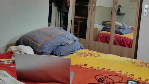 xoan online show from 10.16.25