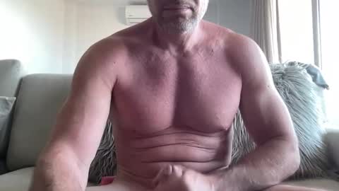 Snapshot of spaniardhot chatting on 10.11.25 spaniardhot online show from 10.11.25