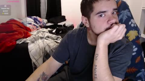 spanishcouple4255 online show from 10.30.25