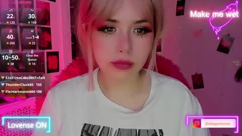  SparkleMona  online show from 03.04.25