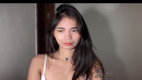 Snapshot of sparklexcx chatting on 12.17.25 Sparkle online show from 12.17.25