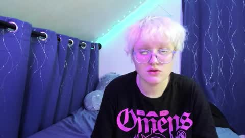 Atticus Pendragon online show from 11.16.25