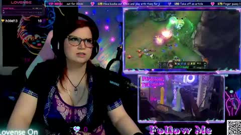 Snapshot of sparksafterdark chatting on 03.25.26 sparksafterdark online show from 03.25.26