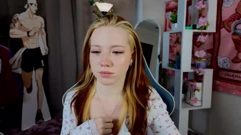 Snapshot of sparky_fox chatting on 03.16.26 Nika online show from 03.16.26